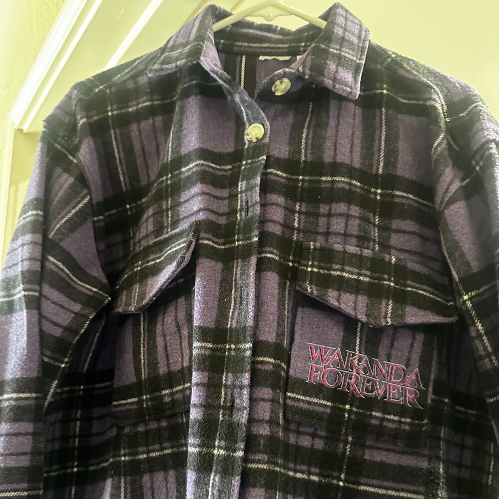 Marvel Wakanda Forever Flannel Shirt Black Panther Purple Plaid Graphic Back Siz